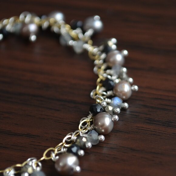 Peacock Pearl and Labradorite Cluster Bracelet in Gold and Silver - Picture 2 of 10